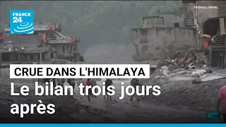 Crue dans l'Himalaya : les secours toujours à pied d'oeuvre au Népal • FRANCE 24