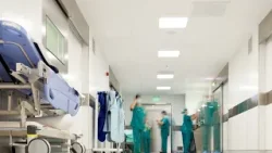 Knee injury experts discuss new technology simplifying replacement