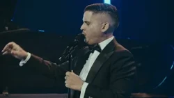 'By Candlelight' with Besay Pérez | PROMO 10/31/2026
