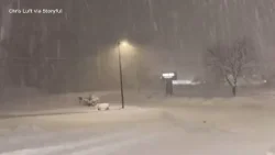 Heavy lake-effect snow blankets Upstate New York Heavy lake-effect snow blankets Upstate New York