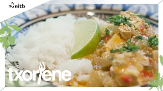 TXORIENE: Alberjinia curry gorriarekin