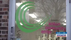 Canton Community Center host Holiday Community Blood Drive