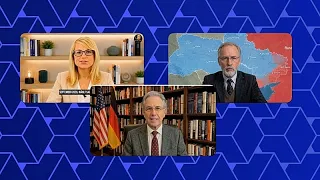 Netzwerk auf Youtube entdeckt: KI-Fake-Experten analysieren deutsche Politik