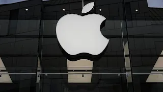 Az Apple részvényei a rekordbevétel ellenére is estek