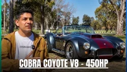 A 700 KG Cobra with a 450HP COYOTE V8 engine: MADE IN ARGENTINA!