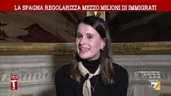 La Spagna regolarizza mezzo milione di immigrati