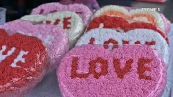 Троянди чи "валентинка": як святкують День закоханих у Рівному