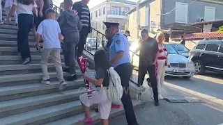 Kreu i Policisë mesazh urimi për nxënësit: Nëse diçka ju shqetëson, flisni