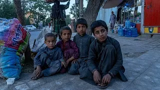 UNICEF: Ένα εκατομμύριο παιδιά στο Αφγανιστάν με ακραίο υποσιτισμό - Έκκληση για βοήθεια