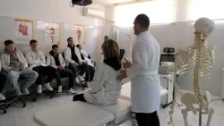Punë praktike efektive në kabinetin e fizioterapisë në shkollën “Hysni Zajmi”