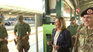 Bari, Melchiorre e la sottosegretaria Rauti con i militari di Strade Sicure: "Qui per dire grazie"