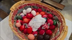 Besimtarët në Durrës kremtojnë pashkët, mesha në Kishën Katolike