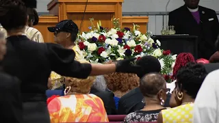 Church members gather to honor 3 of 5 family members killed in East St. Louis mass shooting