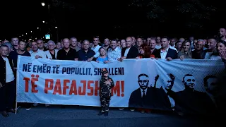 Në Gjakovë u mbajt “Ora e pritjes”, filloi numërimi mprapsht
