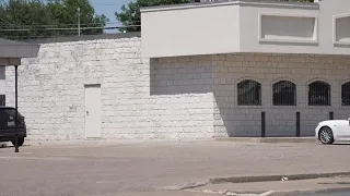 Waco jeweler arrested for allegedly buying stolen jewelry from robbers