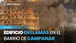 Vecinos atrapados en un fuerte incendio en Valencia