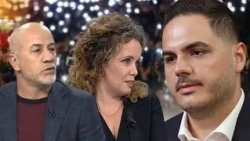 A po linçohen Deputetët nga protestuesit? Deputeti i PS Adi Qose përplaset me të ftuarit