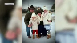 Waco Family Uses Sheet Pans as Sleds During Rare Texas Snowfall Waco Family Uses Sheet Pans as Sleds During Rare Texas Snowfall