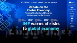 IMF warns of risks to global economy