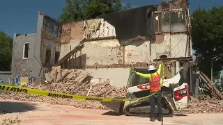 Workers escape partial Baltimore building collapse