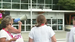 Westjet flight attendants strike as unionairline fail to reach an agreement