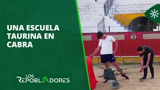 The settlers | The Madrid bullfighter who has created a bullfighting school in Cabra