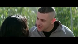 تحبّيني نشوفك مع راجل آخر و نقول: الطفلة هاذي تحبني نا؟ حتى نا بشر راهو… و إنت قلتها بفمك إنت خبيتي