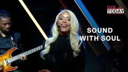 Meeting the Artist: Toi Dupras