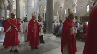 Mons. Cacucci e Mons. Santoro e il grazie per il dono della vocazione