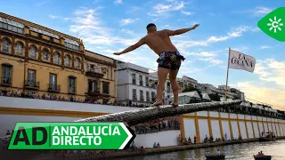 Andalucía Directo | Cucaña: The Challenge of the 9 Most Slippery Meters at the Velá de Triana