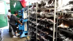 Talleres artesanales de calzados escolares tienen demanda del mercado nacional e internacional