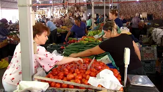 QYTETARËT PËR PASQYRËN E ÇMIMEVE/ Disa janë të gatshëm të udhëtojnë më larg për çmime më të lira