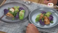 Куриная грудка в глазури с цветной капустой и овощными роллами | Дежурный по кухне Куриная грудка в глазури с цветной капустой и овощными роллами | Дежурный по кухне