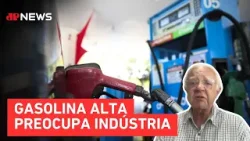 Повышение цен на бензин сдерживает развитие национальной промышленности, считает Нельсон Роман.