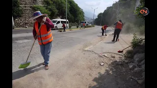 Acapulco government removes brush, debris, and waste in Granjas Mozimba and Cantiles