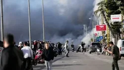 Attacchi israeliani colpiscono villaggio nel sud del Libano: danni a edifici e mezzi