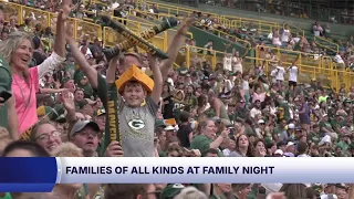 Packers fans fill Lambeau Field for Family Night, bonded by love of the green and gold
