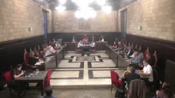 Guanyem i Junts s'estenen la mà pels pressupostos