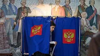 Nagy fölénnyel vezet a kormányzó Egységes Oroszország párt az előzetes választási eredmény szerint