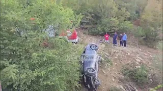 Makina bie në greminë, një viktimë dhe dy të lënduar në Mirditë
