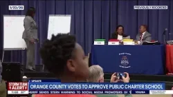 Школьный совет округа Ориндж одобрил создание первой государственной чартерной школы. Школьный совет округа Ориндж одобрил создание первой государственной чартерной школы.