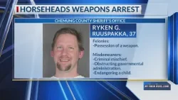 Шериф: В городе Хорсхедс арестован мужчина после того, как из его дома изъяли 47 единиц огнестрел...