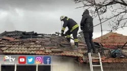 MÜSTAKİL EV ALEVLERE TESLİM OLDU YANAN EVİNİ GÖZYAŞLARI İÇİNDE İZLEDİ MÜSTAKİL EV ALEVLERE TESLİM OLDU YANAN EVİNİ GÖZYAŞLARI İÇİNDE İZLEDİ