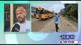 Transportistas bloquean accesos a Danlí exigiendo una rebaja al precio de los combustible
