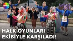 Elif Gelin, misafirlerini 'Önlük' adlı yörsel kıyafetiyle karşıladı! | Gelin Evi 1687. Bölüm