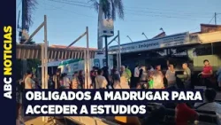 Larga fila en Hospital de Calle’i: usuarios aguardan horas para sacar un número Larga fila en Hospital de Calle’i: usuarios aguardan horas para sacar un número