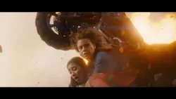 СМОТРИТЕ: Трейлер «Супергёрл» раскрывает сотрудничество Милли Алкок и Лобо в исполнении Джейсона ...