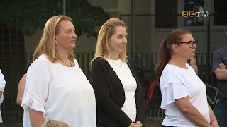 Közel 44 millió forintból megújult sportpályát adtak át a Szent Márton Iskolában