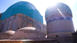 7 RESTORING THE MAUSOLEUM DOME IN TURKESTAN