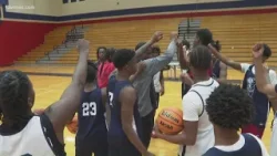 Баскетбольная команда юношей из юго-западного региона надеется завоевать первый титул чемпиона шт...